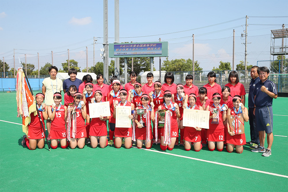 優勝・富山県立石動高等学校 (連覇・6回目)